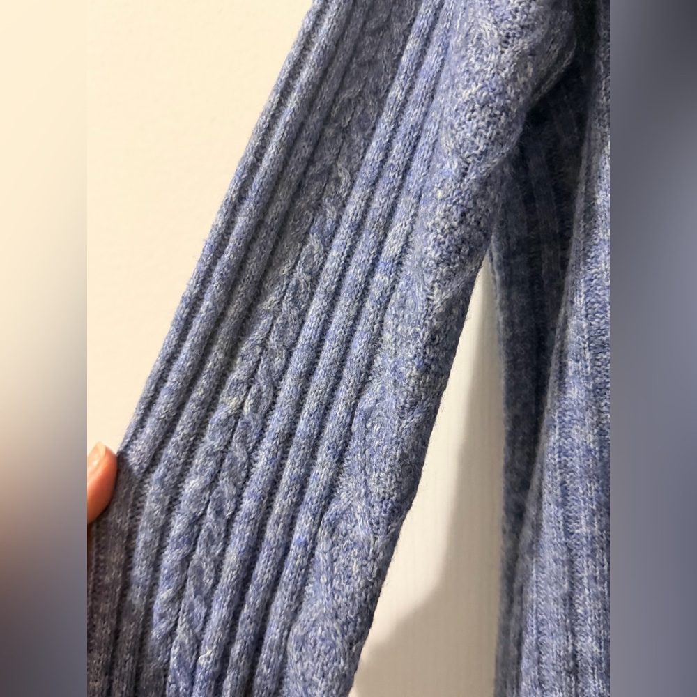 Women’s Blue Cable Knit Sweater - Picture 4 of 7